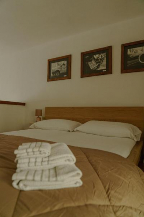 Nice one bedroom in historical building, Florence